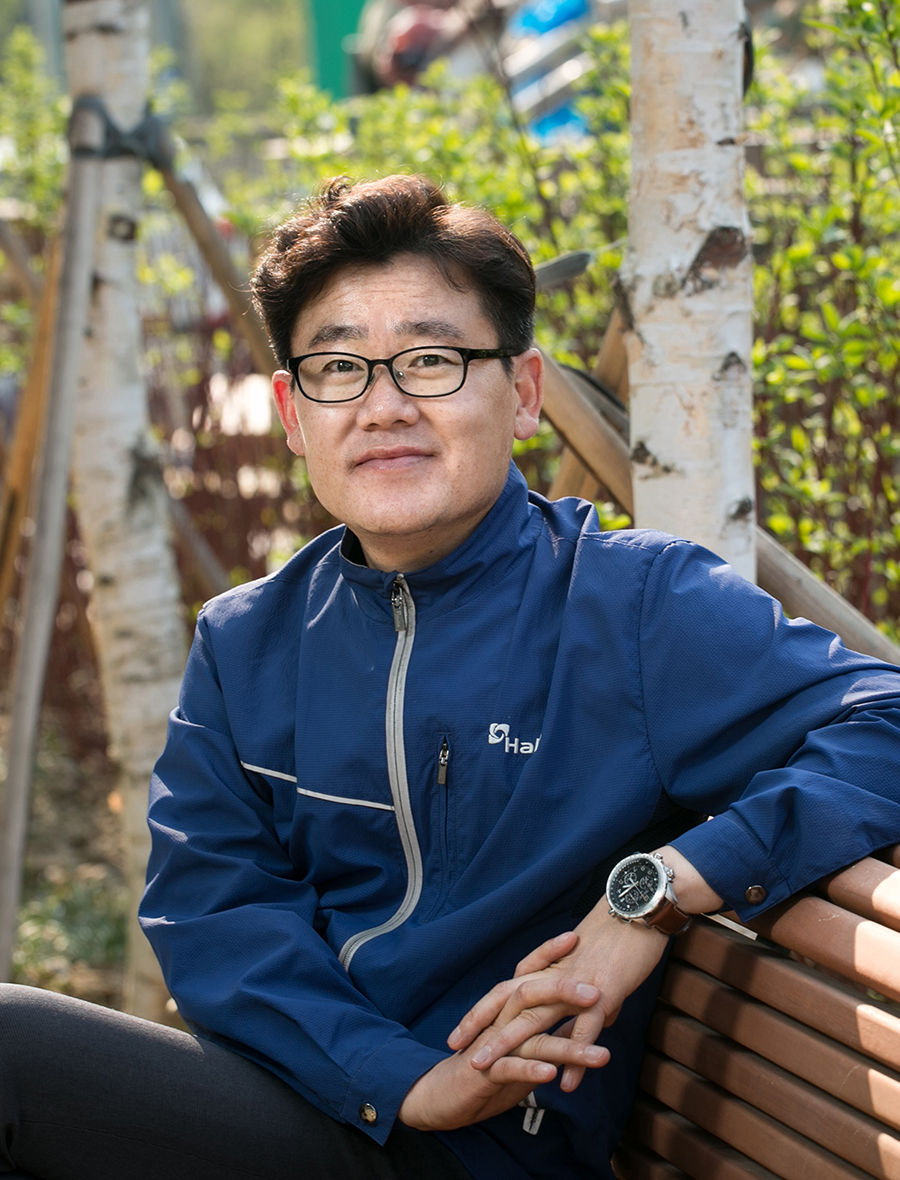 한라가 수주한 약 407억 원(VAT 포함) 규모의 오뚜기 중앙연구소 증축 및 리모델링 공사가 26개월간의 대장정을 무사히 마쳤다.