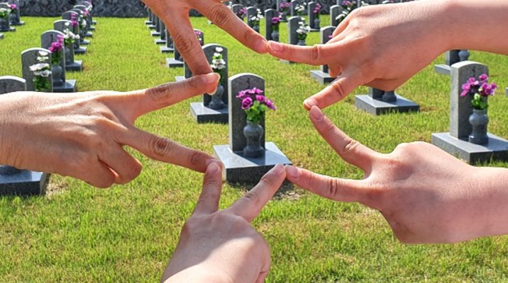 감사와 추모의 마음을 전한 한라인들의 출품작을 보며 그분들의 숭고한 정신을 되새기는 시간을 가져본다.