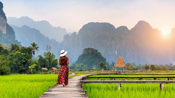 코로나19 종식을 위한 거리 두기로 활동이 자유롭지 못하지만, 여름 휴가는 놓치고 싶지 않다. 여름 휴가 계획을 준비하는 한라인에게 가고 싶은 해외 여행지를 물었다.