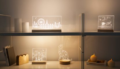 내가 머무는 공간마저 지루해졌다면 수작업의 묘미를 경험할 수 있는 아크릴 무드등 만들기를 추천! 마음을 따뜻하게 비추는 은은한 불빛이 낭만적인 밤을 선물한다.