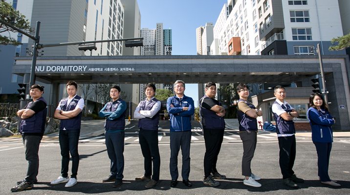 4차 산업혁명 선도기지 조성을 목표로 하는 경기도 시흥시 배곧신도시 특별계획구역 교육 및 의료복합용지에 서울대 시흥 스마트캠퍼스 신축공사가 한창이다. 한라의 기술과 노하우가 빛을 발하고 있는 현장의 모습을 전한다.