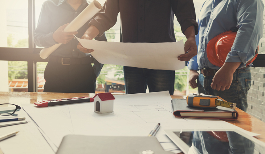 건설 현장에서 사용하는 용어의 세대교체가 시급하다. 일본어 투 용어를 빈번하게 사용하는가 하면 현장과 행정 업무상의 용어가 다른 불합리한 상황이 벌어지는 게 현실. 지난 한글날을 다시금 기억하며 올바른 건설 용어 사용에 대해 생각해 본다.