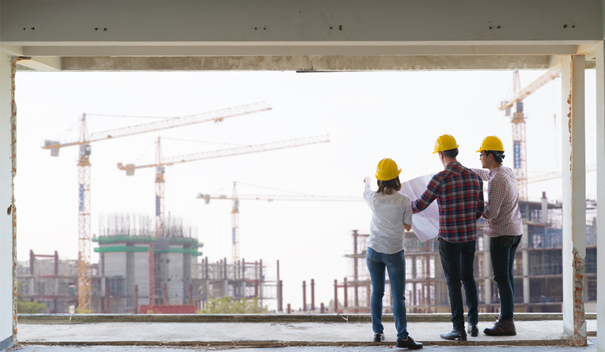 건설 현장에서 사용하는 용어의 세대교체가 시급하다. 일본어 투 용어를 빈번하게 사용하는가 하면 현장과 행정 업무상의 용어가 다른 불합리한 상황이 벌어지는 게 현실. 지난 한글날을 다시금 기억하며 올바른 건설 용어 사용에 대해 생각해 본다.