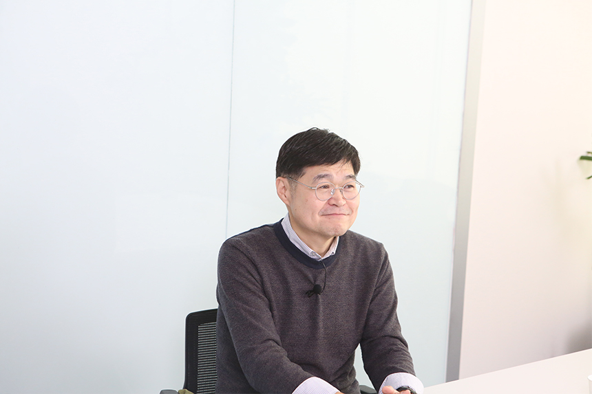 선택과 집중을 통한 파괴적 혁신을 꿈꾸는 ‘개발사업본부’, 부동산 개발사업 분야의 일등을 향해 쉼 없이 변화하며 성과를 일궈내고 있다. 각 팀별 ‘성장Story’ 시리즈 세 번째로 유니크 디벨로퍼의 비전을 품은 ‘개발사업본부’를 만났다.