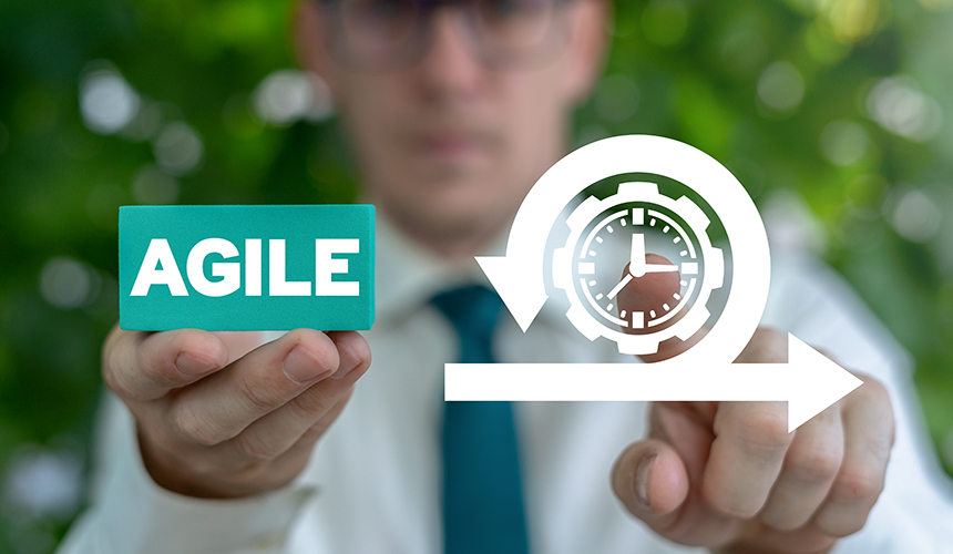 LATTE 캠페인 두 번째 주제인 이니셜 ‘A’는 ‘애자일(Agile)’을 의미한다. ‘민첩한’이라는 뜻에서 알 수 있듯 애자일은 수시로 닥치는 변화에 빠르게 대처하기 위한 기업의 전략으로 쓰인다. 한라도 기업문화 혁신을 위해 적극적으로 도입하고 있는 애자일에 관해 들여다 본다.