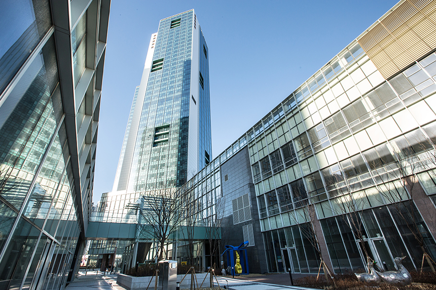 글로벌 도시로 뻗어가고 있는 송도에 한라가 시공을 맡은 한라웨스턴파크가 준공을 마치고 입주를 준비중이다.