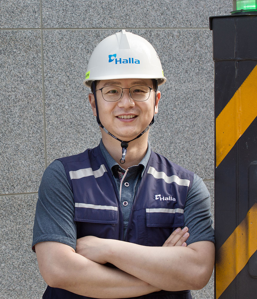 생활형숙박시설 3개 블록을 동시에 지으며 한라의 실력을 입증하고 있는 현장에 힘내소 캠페인이 찾아갔다.