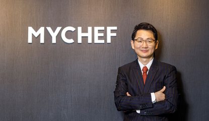 마이셰프는 국내 최초 밀키트 전문 기업으로 월 평균 20만 개 밀키트 제품을 판매하고 있다. 전년 대비 매출 151%라는 놀라운 성장세를 보이며 내년에는 코스닥 상장을 준비 중이다. 마이셰프의 리더 임종억 대표로부터 마이셰프의 현재와 미래 비전을 들어본다.